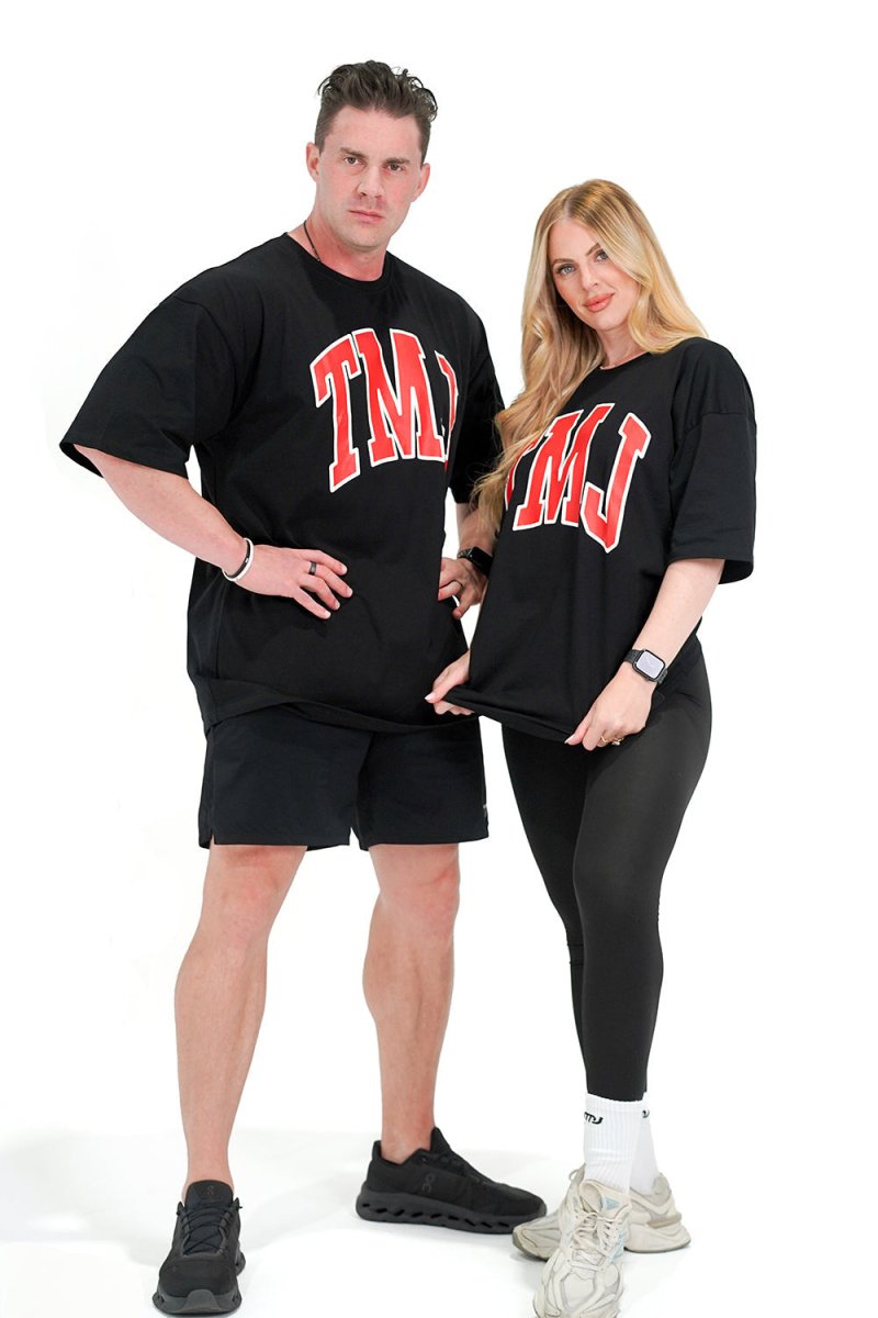 TMJ Apparel - Oversized Warm - Up Tee - Black/Red - S/M